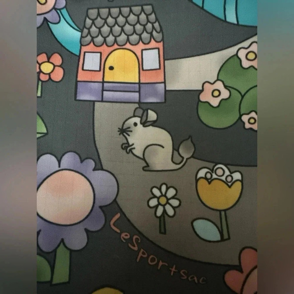 LeSportSac Madison CrossBody Gray TRIPLE POCKET ARTIST IN RESIDENCE LLAMA LEMUR - Picture 3 of 5